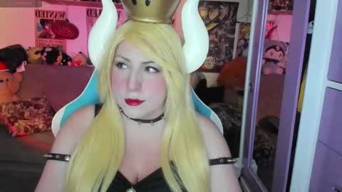 Snapshot of canndy_new chatting on 10.06.25 Canndyy Daniela online show from 10.06.25