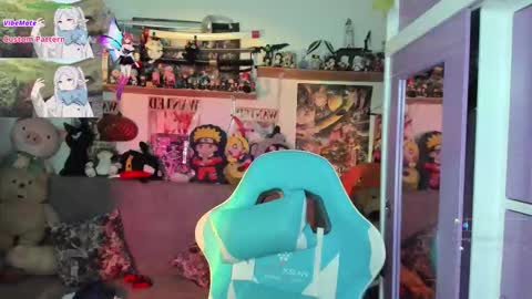 Snapshot of canndy_new chatting on 11.07.25 Canndyy Daniela online show from 11.07.25