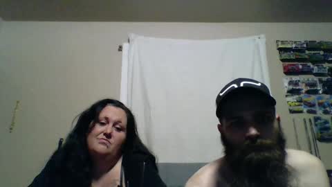 Snapshot of capandscar chatting on 04.28.26 capandscar online show from 04.28.26