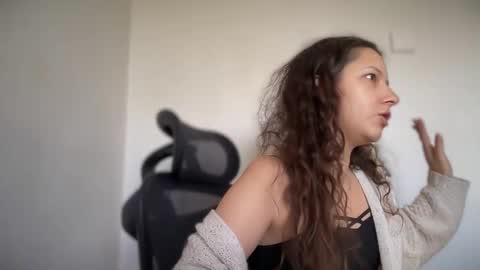 Emma online show from 09.26.25