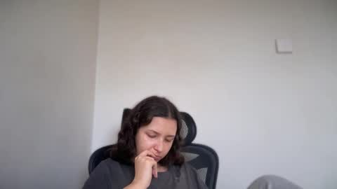 Emma online show from 10.24.25