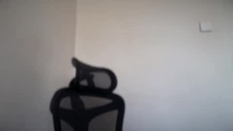 Emma online show from 12.19.25