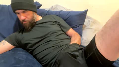 Snapshot of captnblackbeard chatting on 01.25.25 captnblackbeard online show from 01.25.25