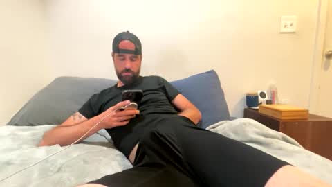 Snapshot of captnblackbeard chatting on 09.20.25 captnblackbeard online show from 09.20.25