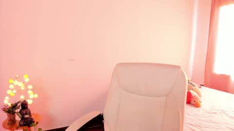              online show from 01.23.25