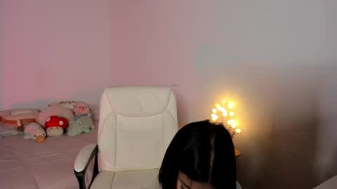              online show from 03.02.25