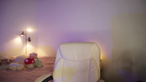              online show from 03.08.25