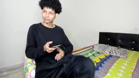 Snapshot of cardrey05 chatting on 03.01.25 Carlos and Cristian online show from 03.01.25