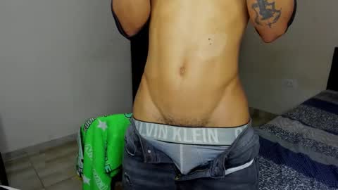 Carlos and Cristian  online show from 10.24.25