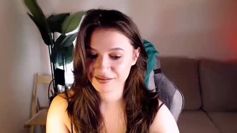 Mary online show from 12.05.25