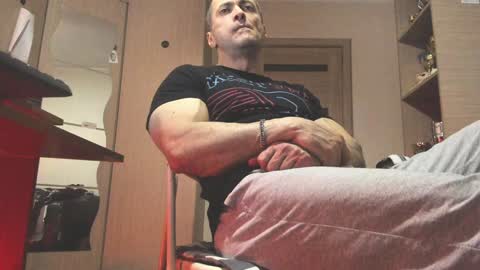 Laz online show from 01.05.25