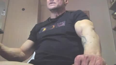 Laz online show from 04.07.26