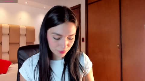 Carina online show from 12.27.24