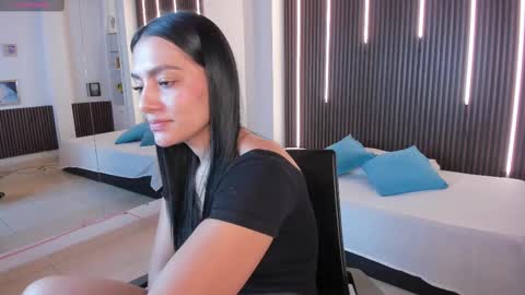 Carina online show from 09.18.25