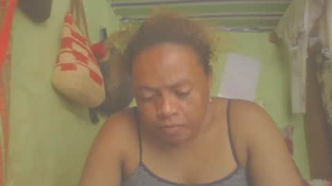 carinesexy69 online show from 12.03.24