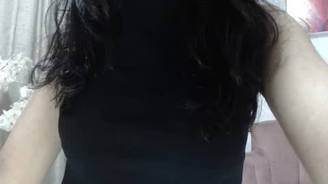 carla_77 online show from 01.02.25