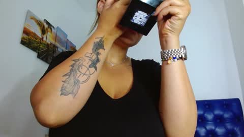 Carla online show from 01.10.25