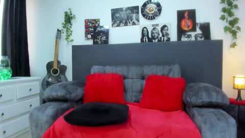 Carla online show from 09.26.25