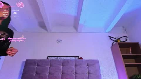 Snapshot of carla_jones54 chatting on 11.06.25 Carla online show from 11.06.25