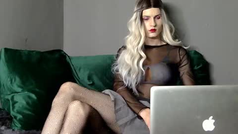 sexy online show from 09.14.25
