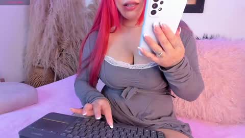 Carla Wet18 online show from 01.25.25