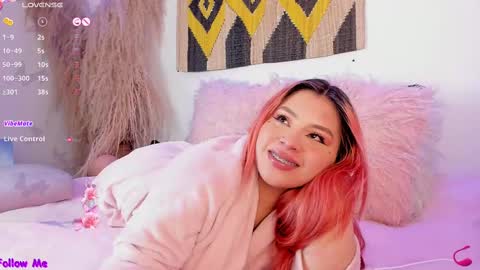 Carla Wet18 online show from 03.05.25