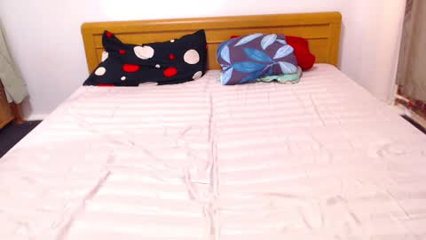 carlasweet00 online show from 11.24.25