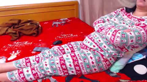 carlasweet00 online show from 12.15.25