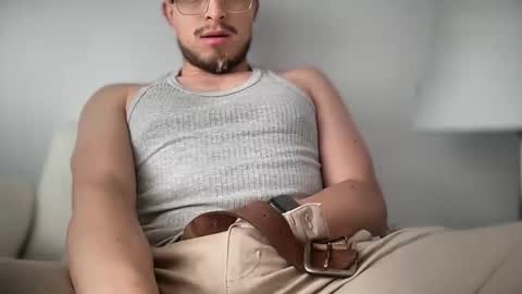 carlcarlinches4 online show from 10.20.25