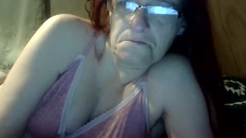 Snapshot of carleeswoman08 chatting on 02.09.26 carleeswoman08 online show from 02.09.26