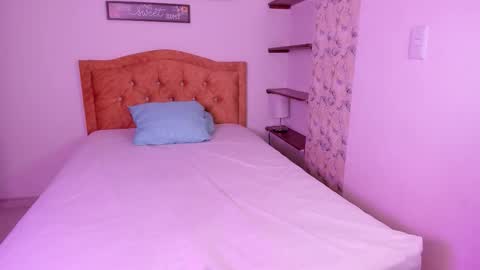 carley lux online show from 10.15.25