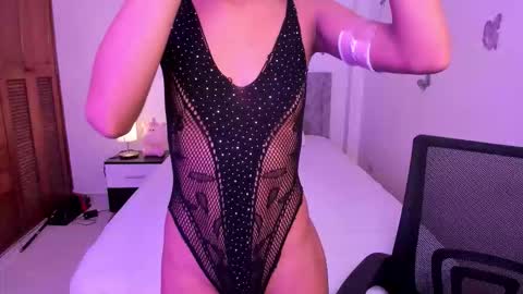 carley lux online show from 10.22.25