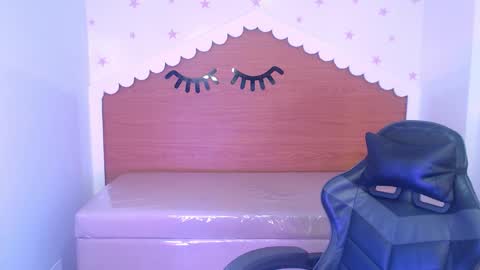 CARLYE   online show from 12.05.25