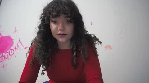 Snapshot of carlii1 chatting on 12.01.25 carlii1 online show from 12.01.25