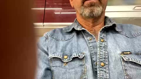 Snapshot of carlmeyers33 chatting on 10.21.25 daddy cowboy fit mature straight online show from 10.21.25