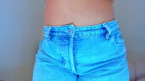 Andrea online show from 01.04.25