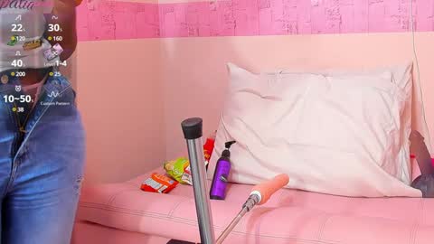 Snapshot of carlota_swan chatting on 12.04.24 carlota online show from 12.04.24