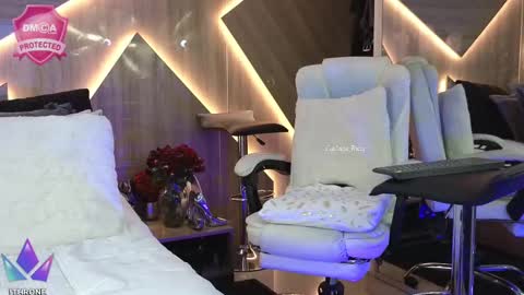 Carla Carla  I am sensual goddes and i was born for loveworshipping and enjoyment. online show from 02.21.25