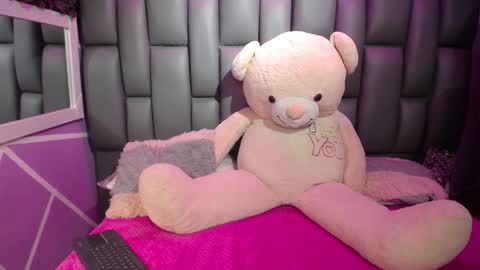     Charlotte     online show from 03.16.26