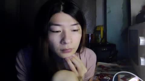 CarlyJoy online show from 02.05.25