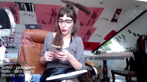 Carly Pearls online show from 01.29.25