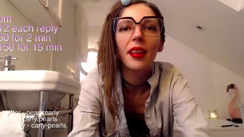 Carly Pearls online show from 02.08.25