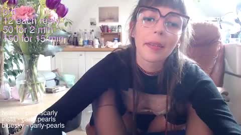 Carly Pearls online show from 02.24.25