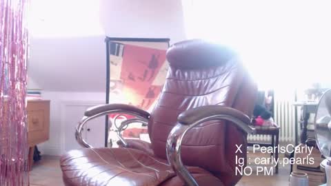 Carly Pearls online show from 03.19.26