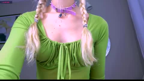 carmen__crybaby online show from 09.15.25