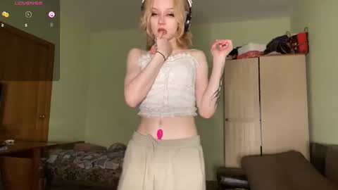 Elina online show from 07.06.26