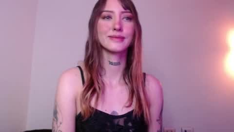 Snapshot of carmennrusso chatting on 03.12.26 carmennrusso online show from 03.12.26