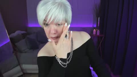 Carmen online show from 03.11.25