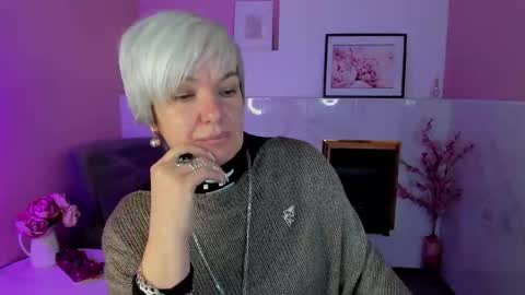 Carmen online show from 10.06.25