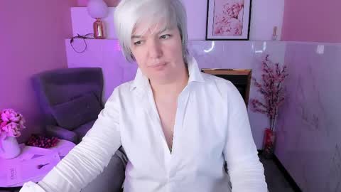 Carmen online show from 04.11.26